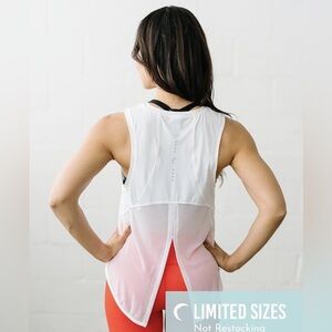 Zyia Active White High Neck Open Back with Split Mesh Active Tank Size Medium M.